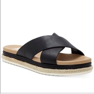 Vince Camuto platform Rickert Sandal 6 1/2